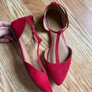 Red sueded Pointed toe Flats